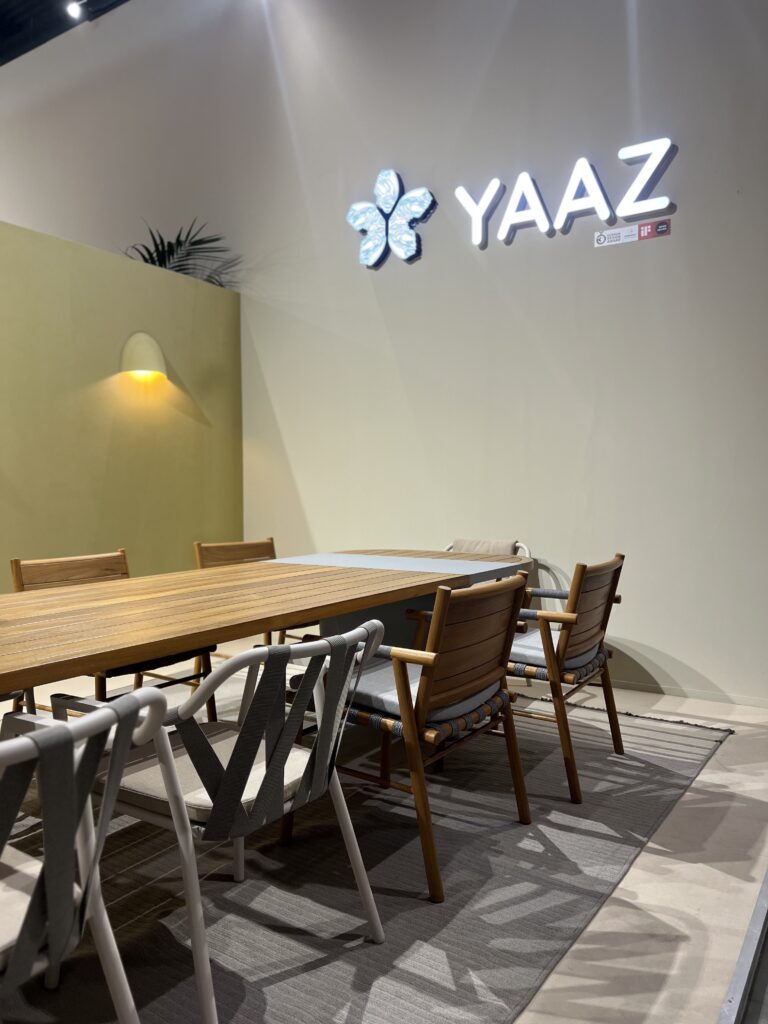 STAND | YAAZ | 2025